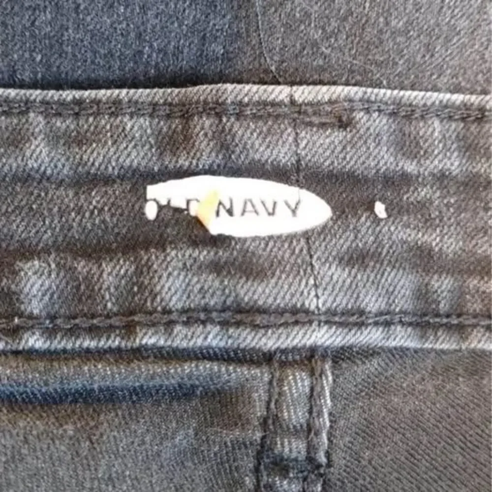 Old Navy classic black